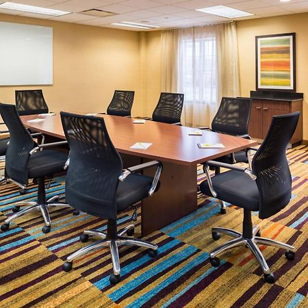 Fairfield Inn & Suites By Marriott Олийн Екстериор снимка