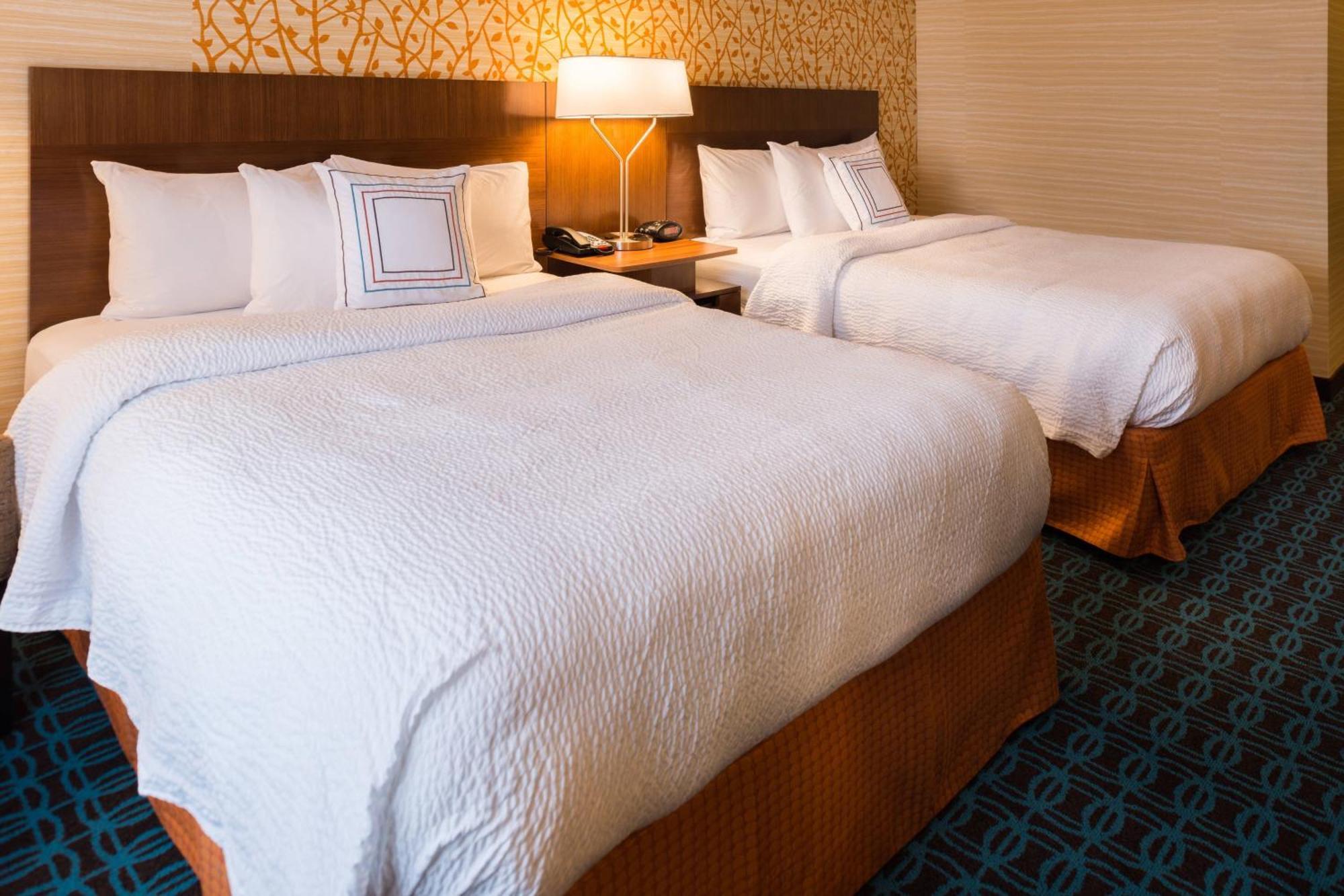 Fairfield Inn & Suites By Marriott Олийн Екстериор снимка