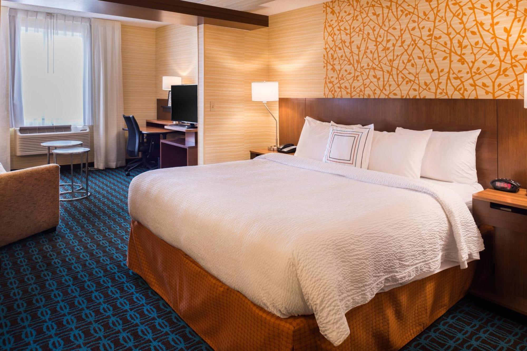 Fairfield Inn & Suites By Marriott Олийн Екстериор снимка